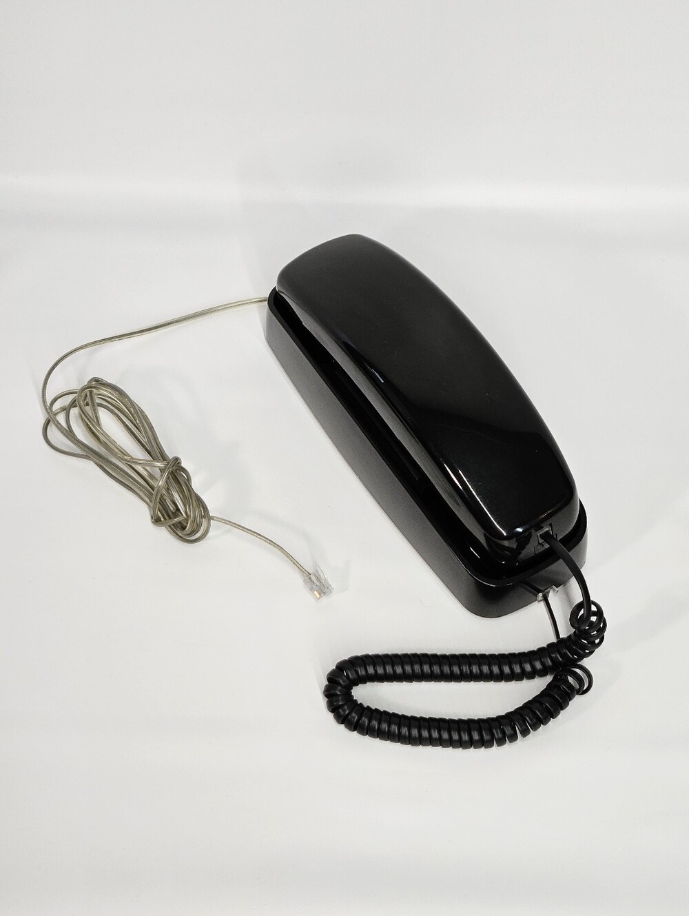 AT&T Model 210 Trimline Corded Telephone high-gloss black Vintage Y2K Speed Dial